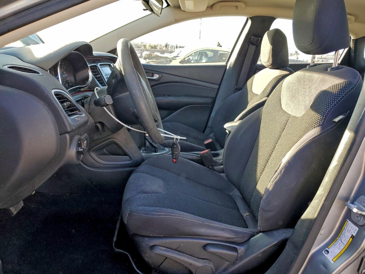 2015 DODGE DART SXT photo 7