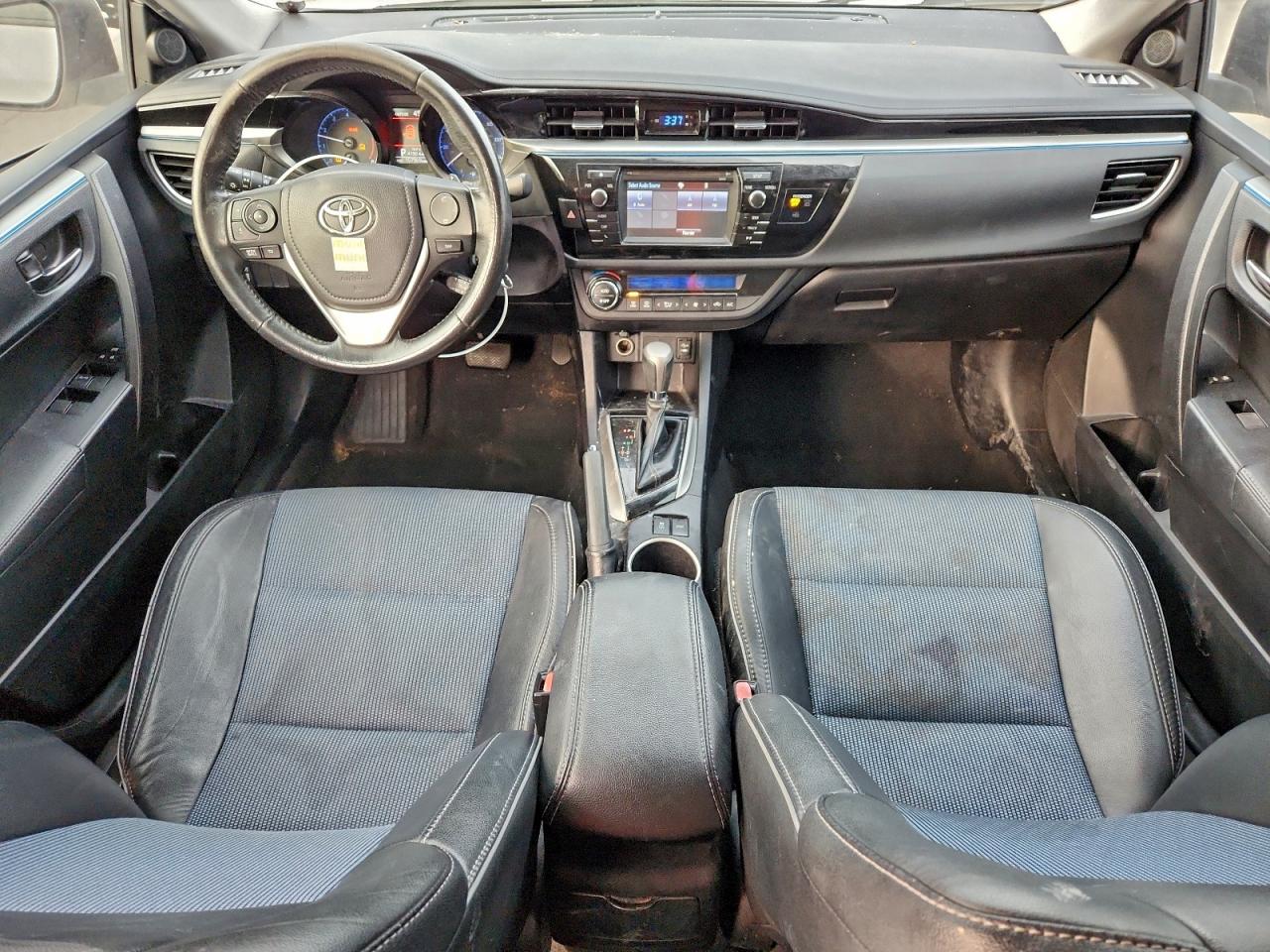 2014 TOYOTA COROLLA L photo 8