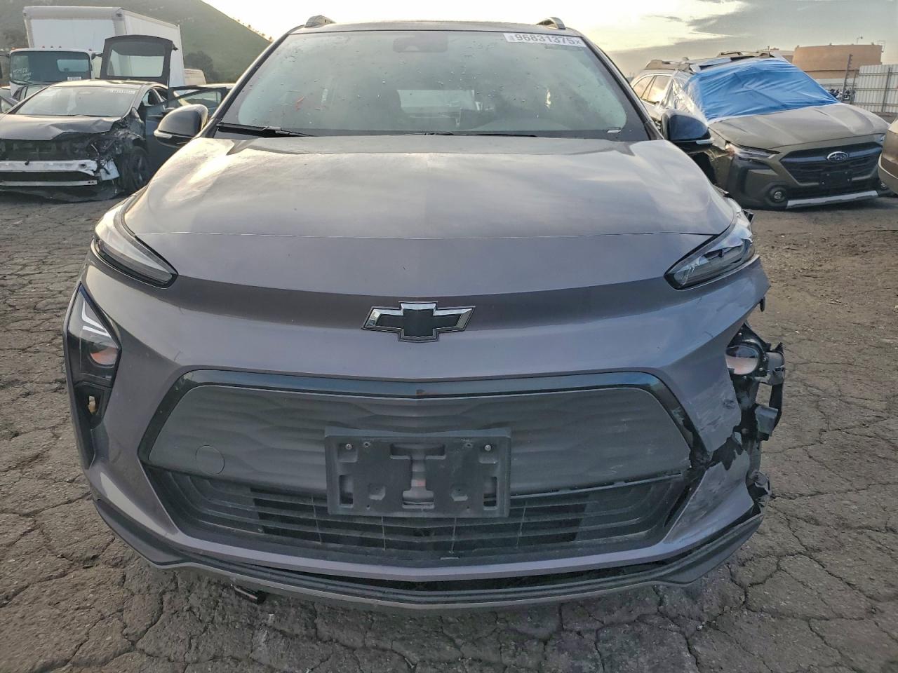 2023 CHEVROLET BOLT EUV LT photo 5