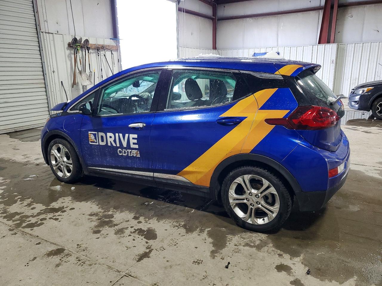 2020 CHEVROLET BOLT EV LT photo 2