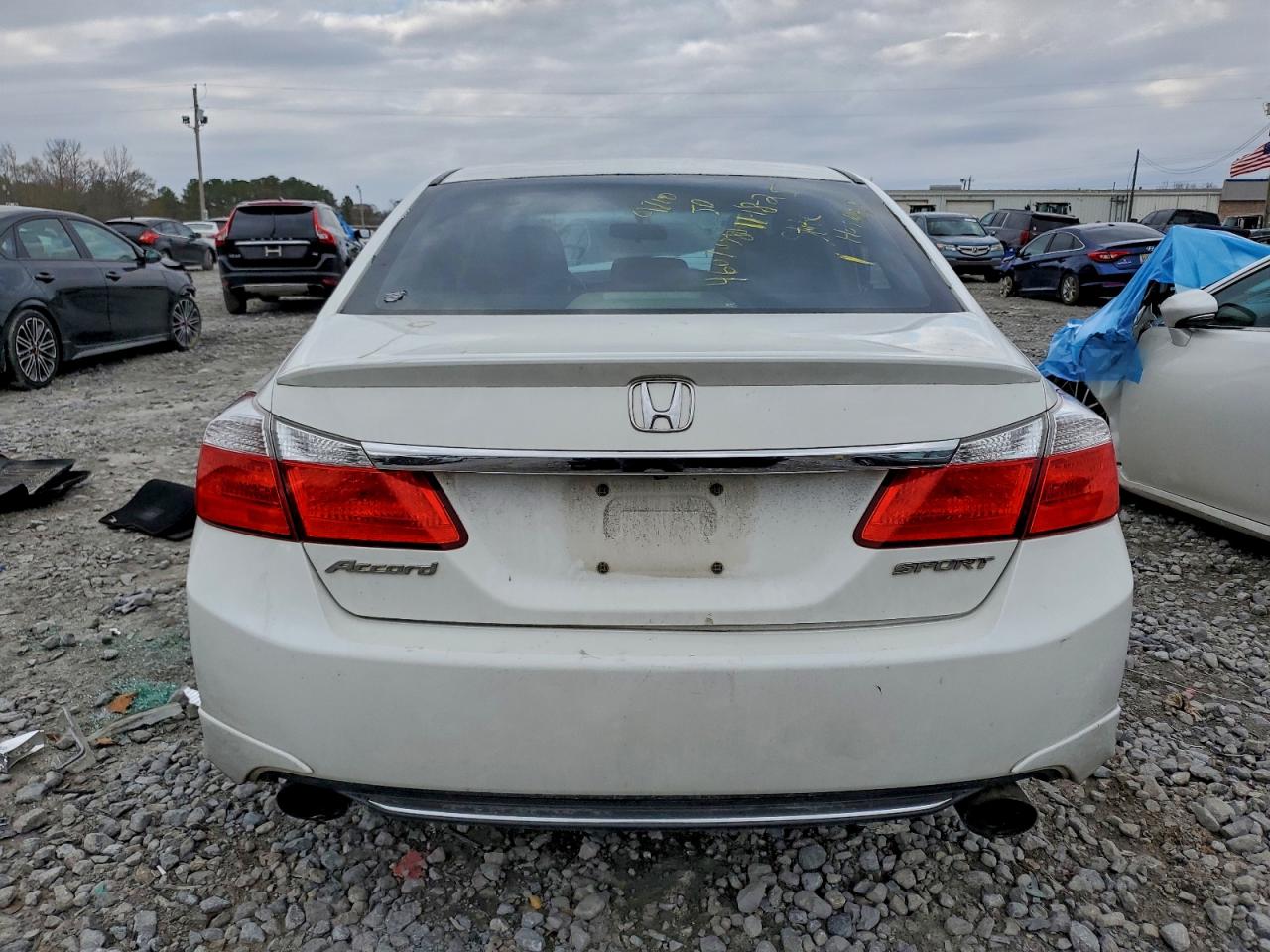 2014 HONDA ACCORD photo 6