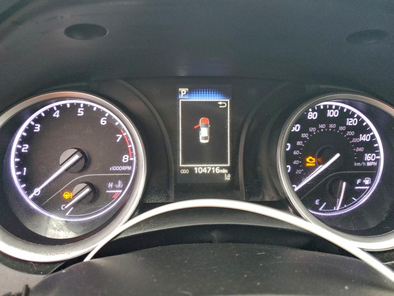 2021 TOYOTA CAMRY LE photo 9