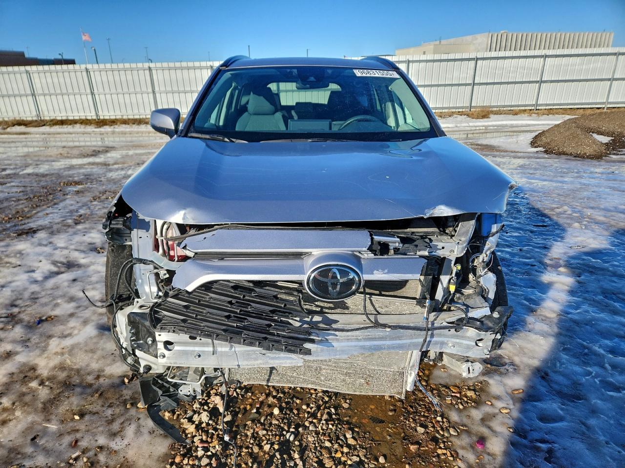 2019 TOYOTA RAV4 XLE photo 5