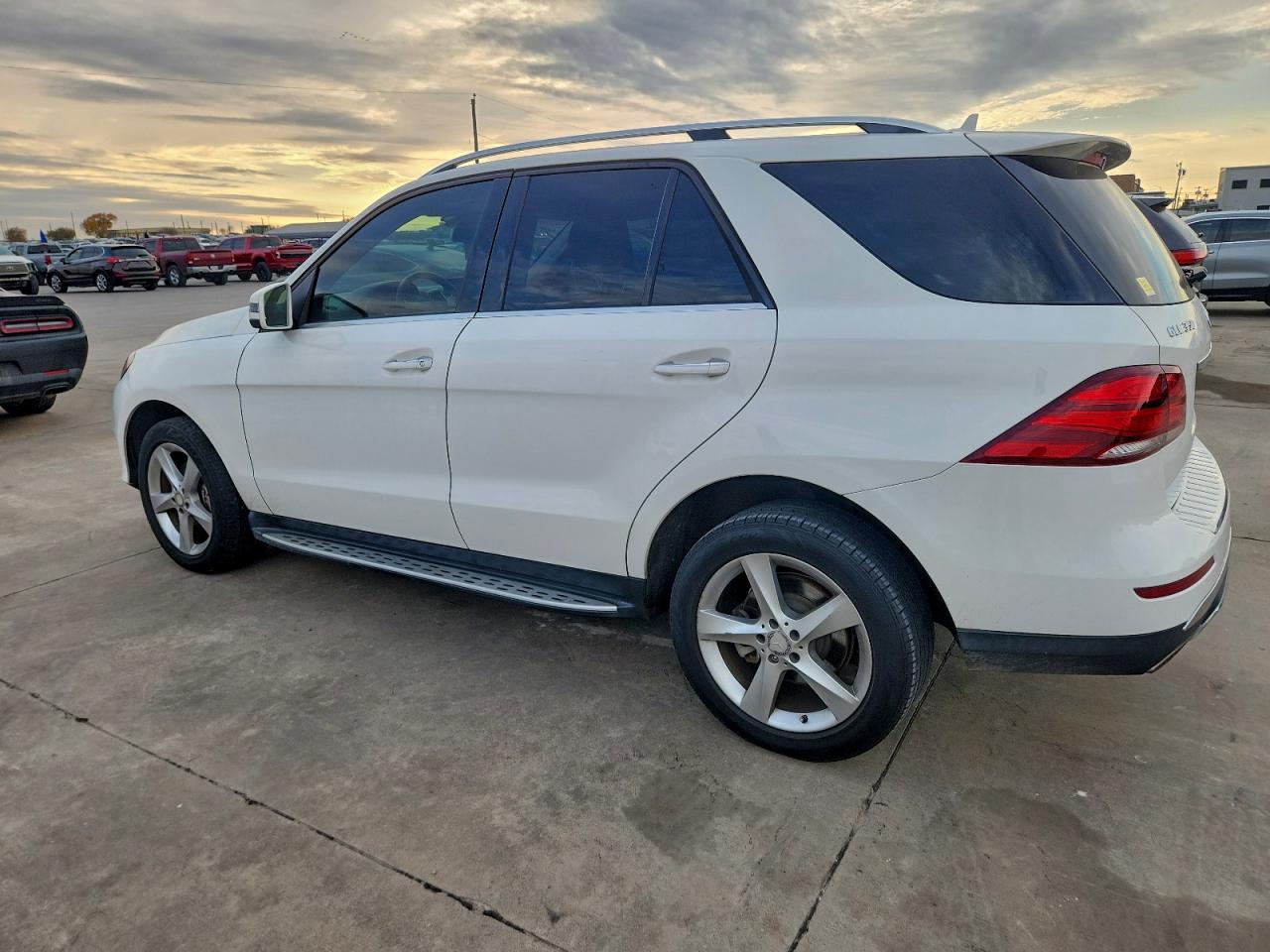 2016 MERCEDES-BENZ GLE 350 photo 2