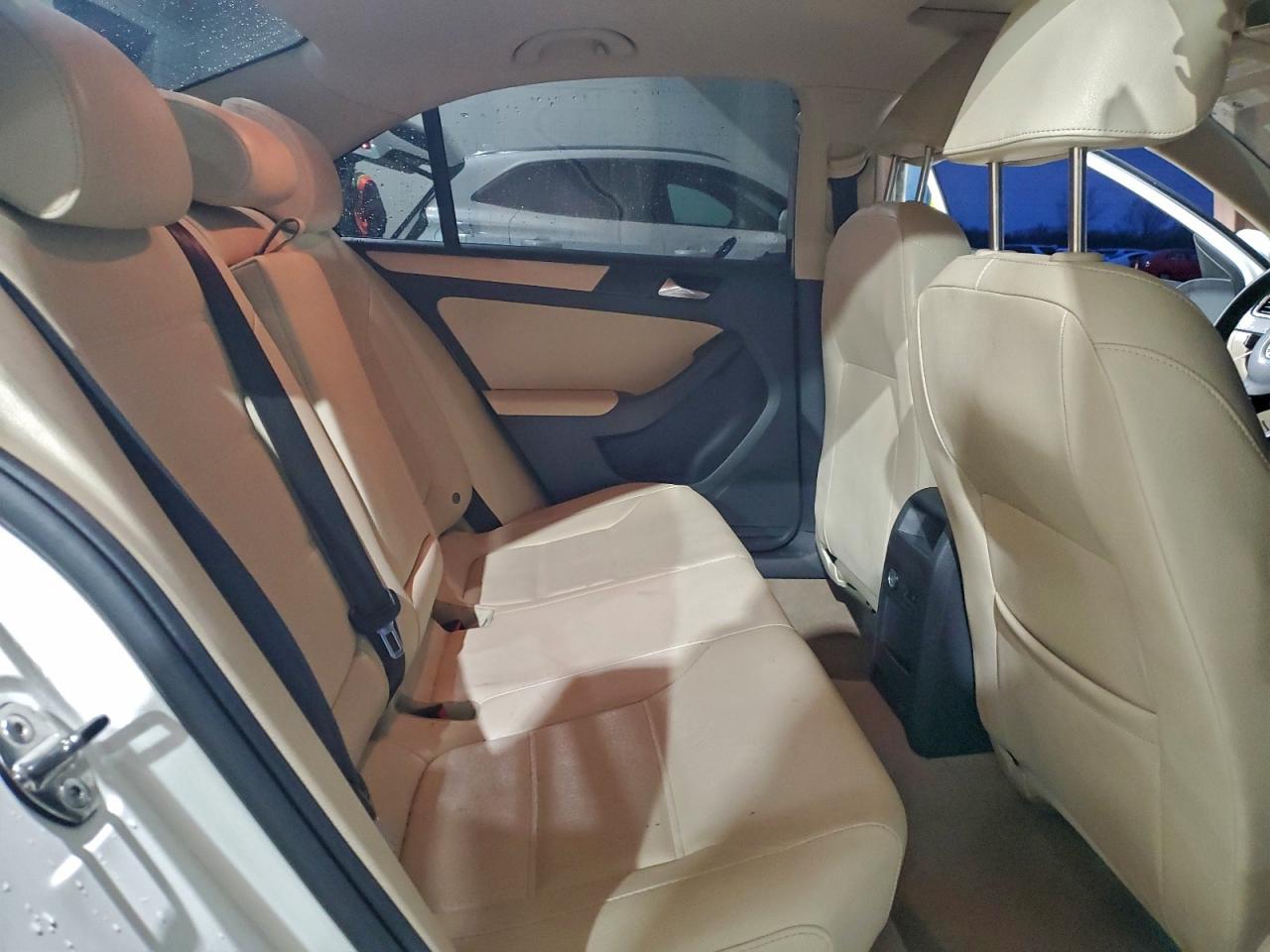 2011 VOLKSWAGEN JETTA SE photo 10