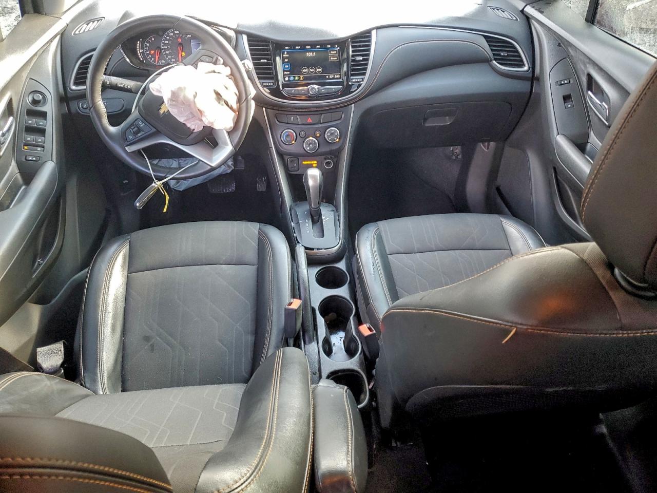 2018 CHEVROLET TRAX 1LT photo 8