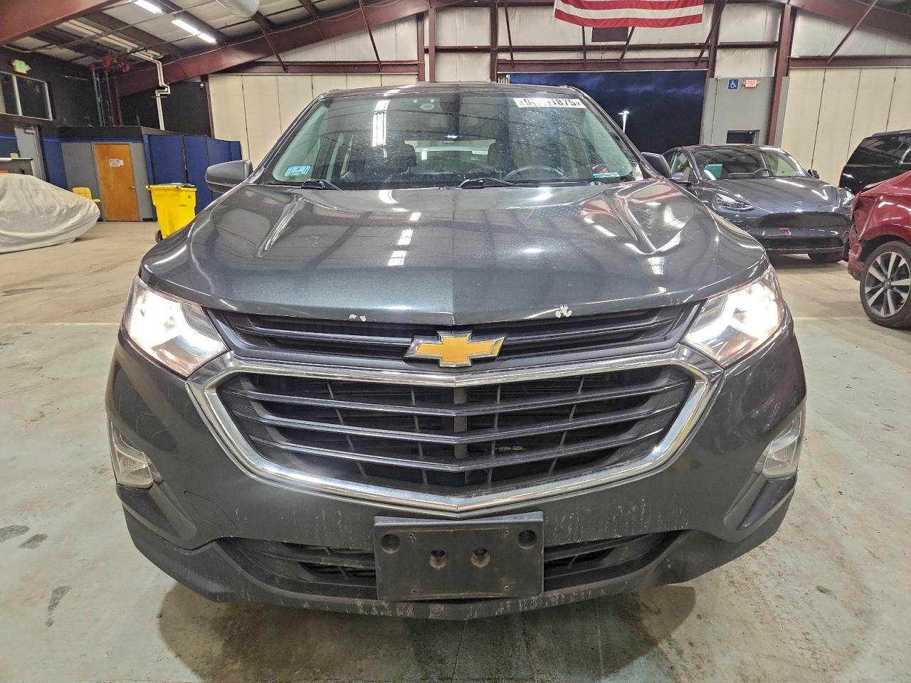 2018 CHEVROLET EQUINOX photo 5