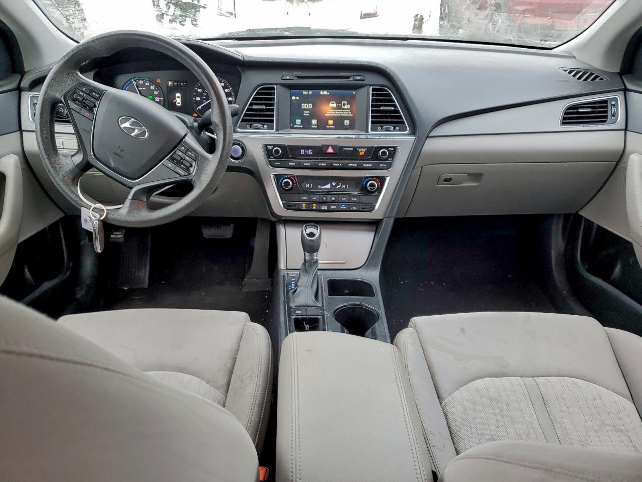 2017 HYUNDAI SONATA HYBRID photo 8