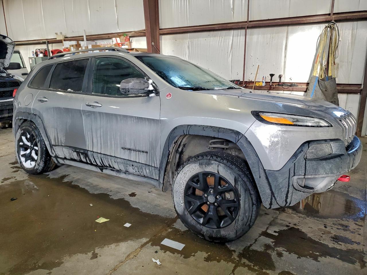 2016 JEEP CHEROKEE TRAILHAWK photo 4