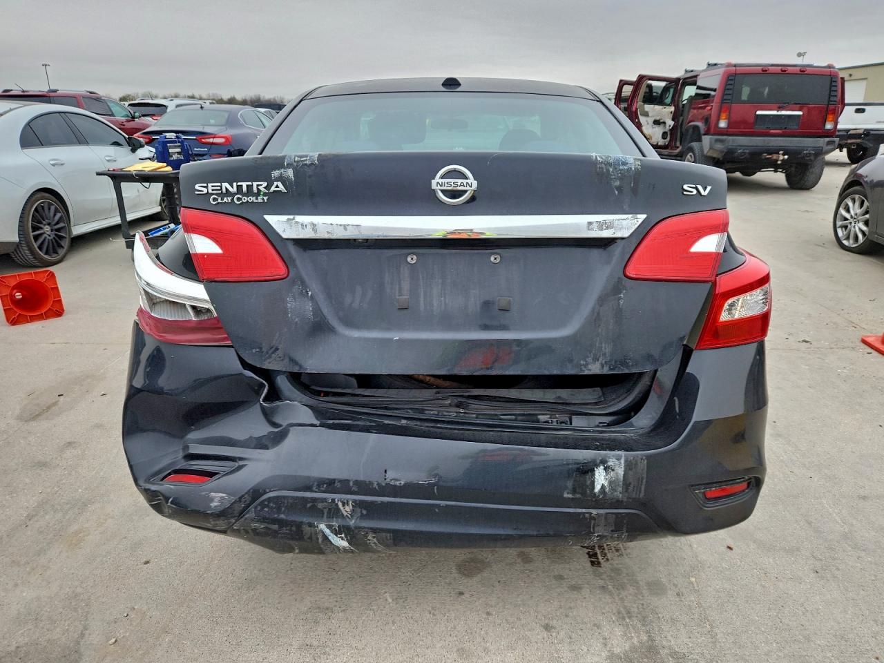 2017 NISSAN SENTRA S photo 6