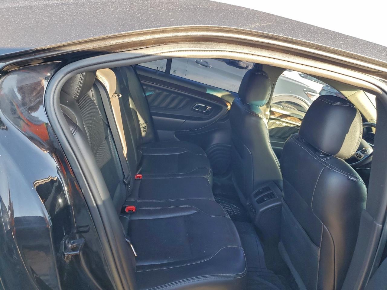 2015 FORD TAURUS LIMITED photo 10