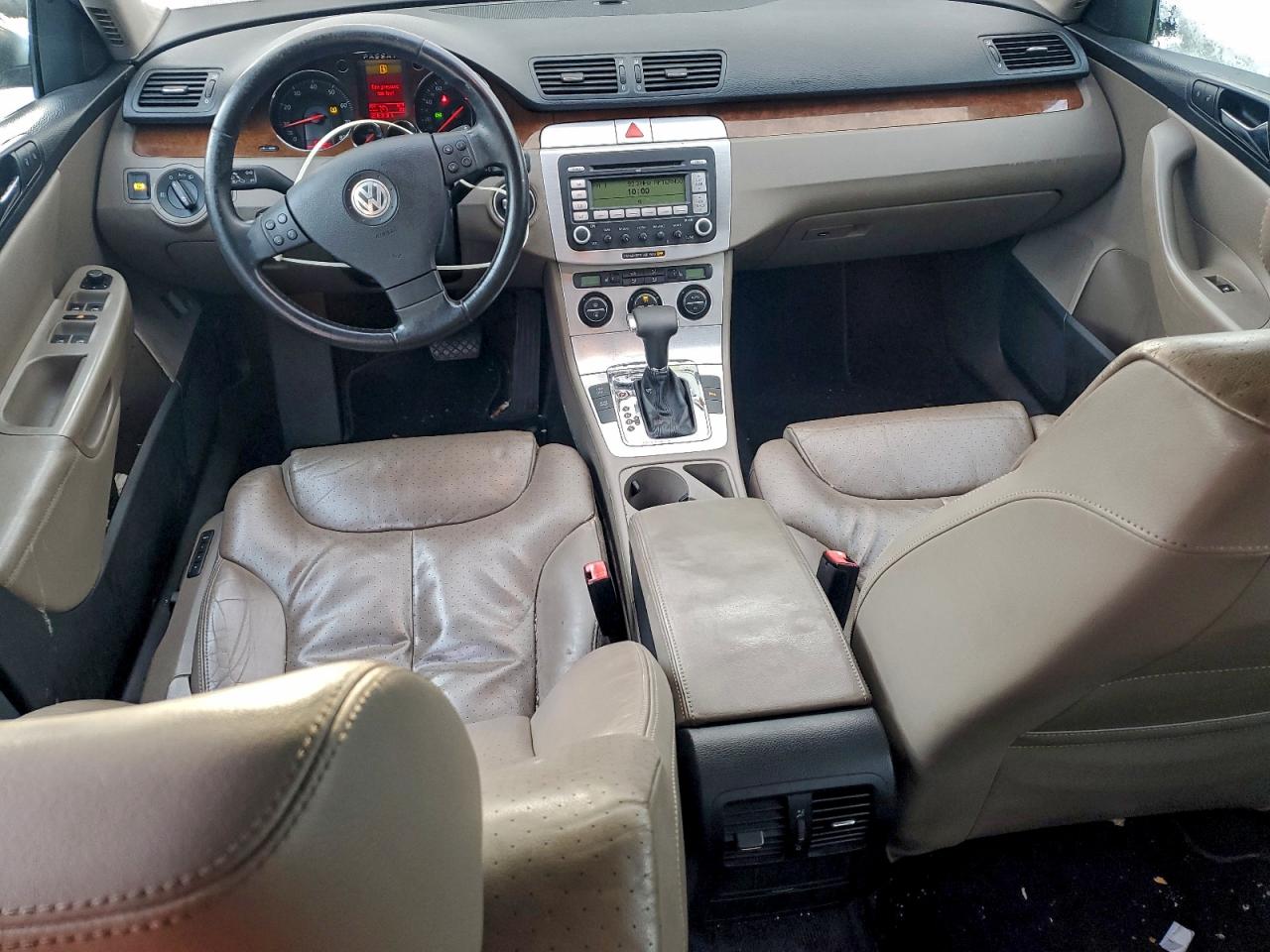 2008 VOLKSWAGEN PASSAT LUX photo 8