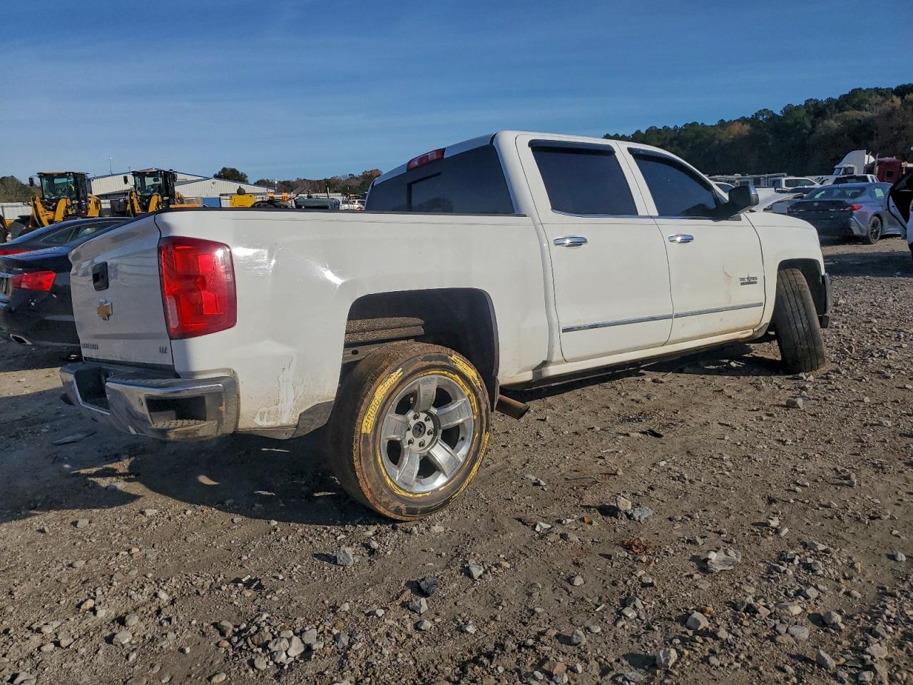 2016 CHEVROLET SILVERADO C1500 LTZ photo 3