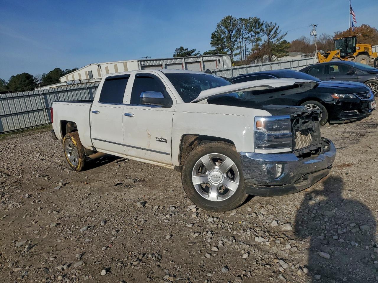 2016 CHEVROLET SILVERADO C1500 LTZ photo 4