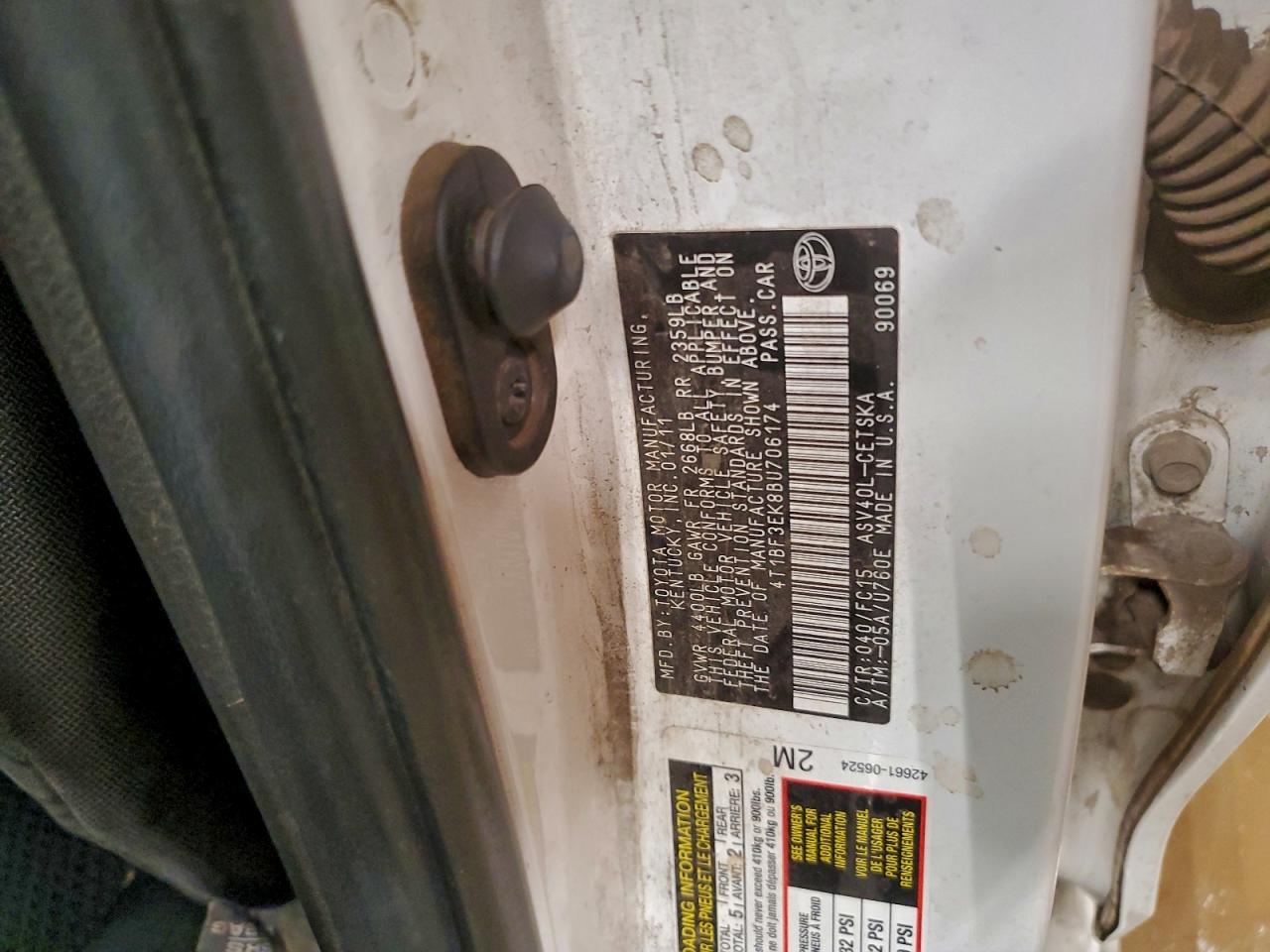 2011 TOYOTA CAMRY BASE photo 13