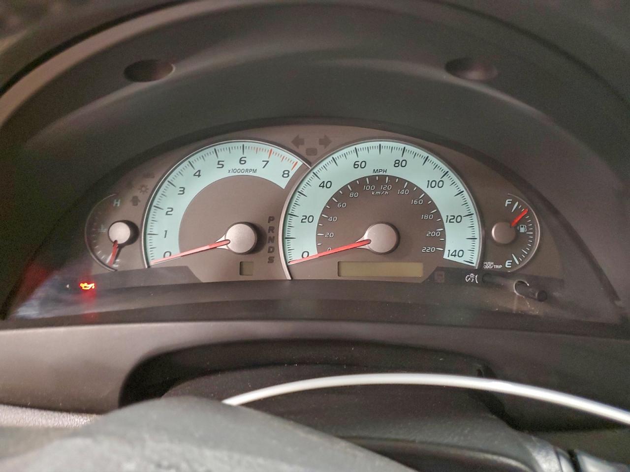2011 TOYOTA CAMRY BASE photo 9