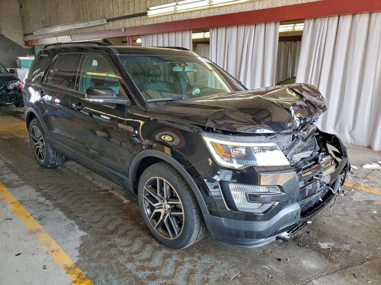 2017 FORD EXPLORER SPORT photo 4