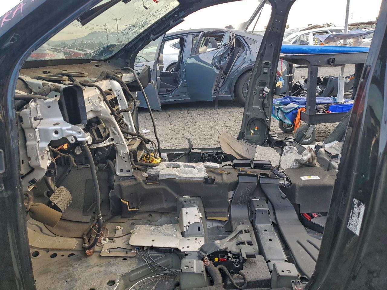 2023 PORSCHE CAYENNE BASE photo 7