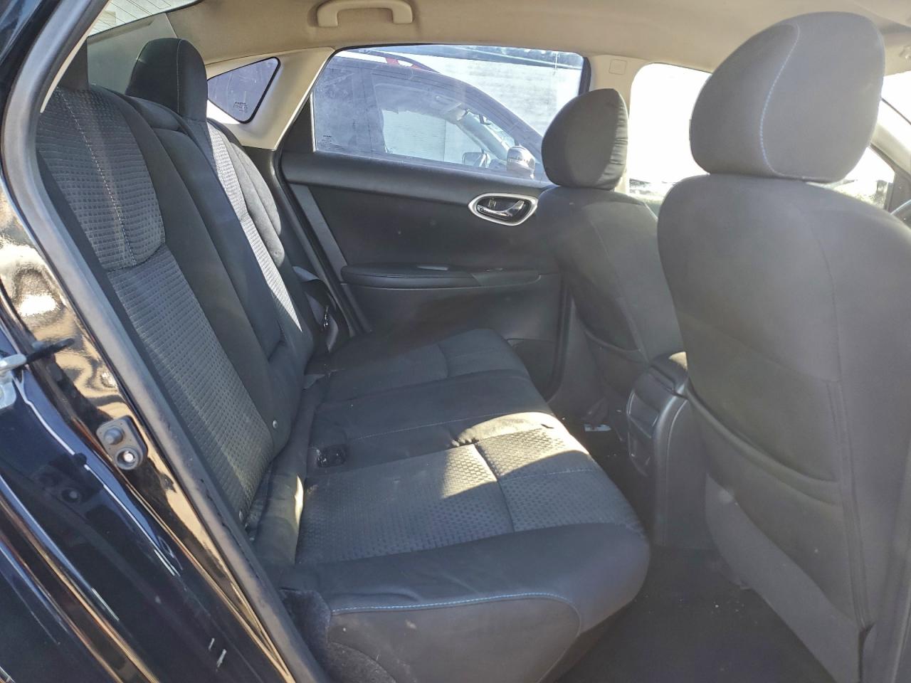 2017 NISSAN SENTRA S photo 10