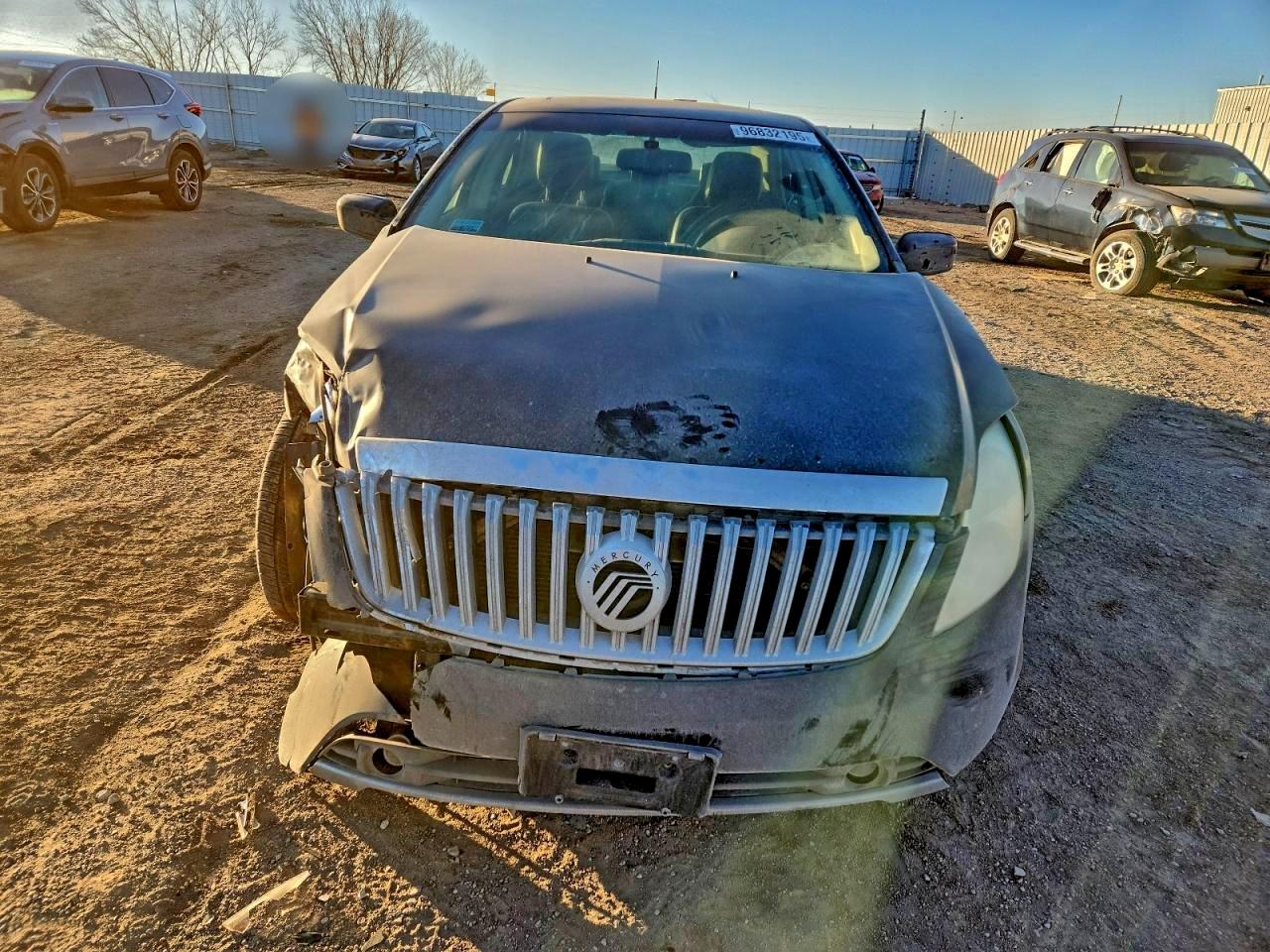 2010 MERCURY MILAN PREMIER photo 5