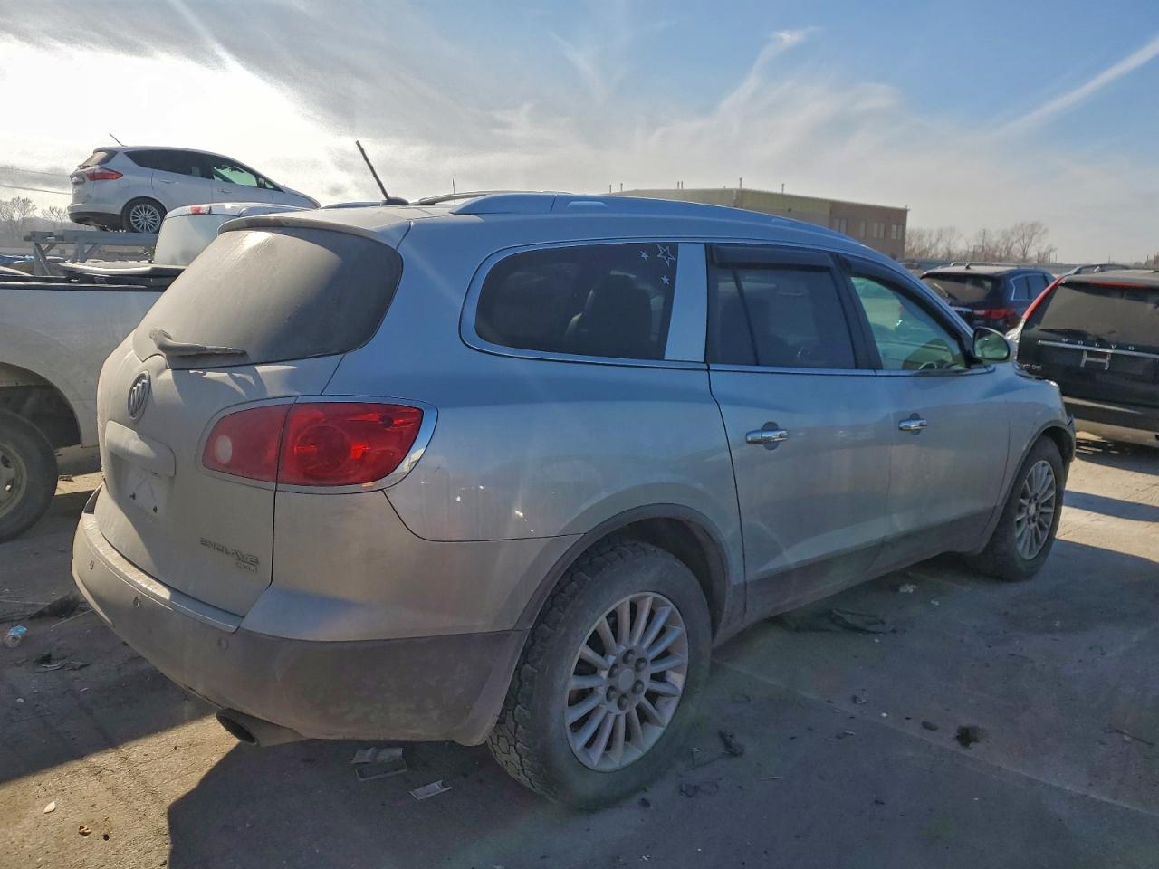 2011 BUICK ENCLAVE CXL photo 3