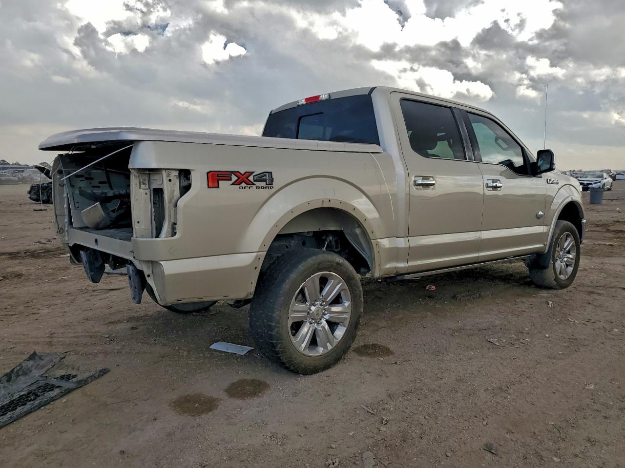 2018 FORD F150 SUPERCREW photo 3