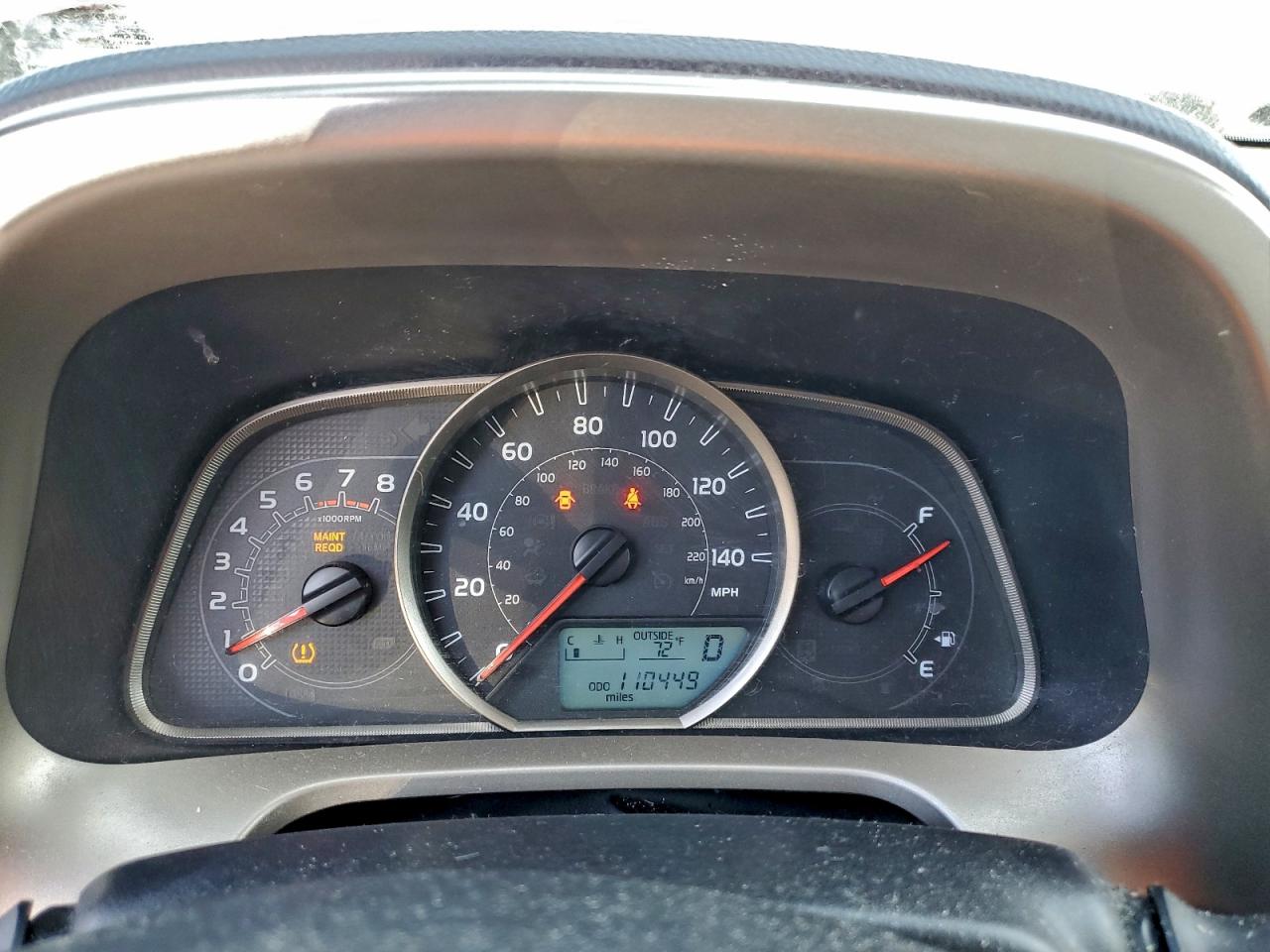 2014 TOYOTA RAV4 XLE photo 9