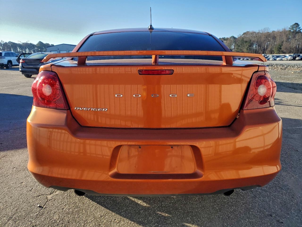 2011 DODGE AVENGER MAINSTREET photo 6