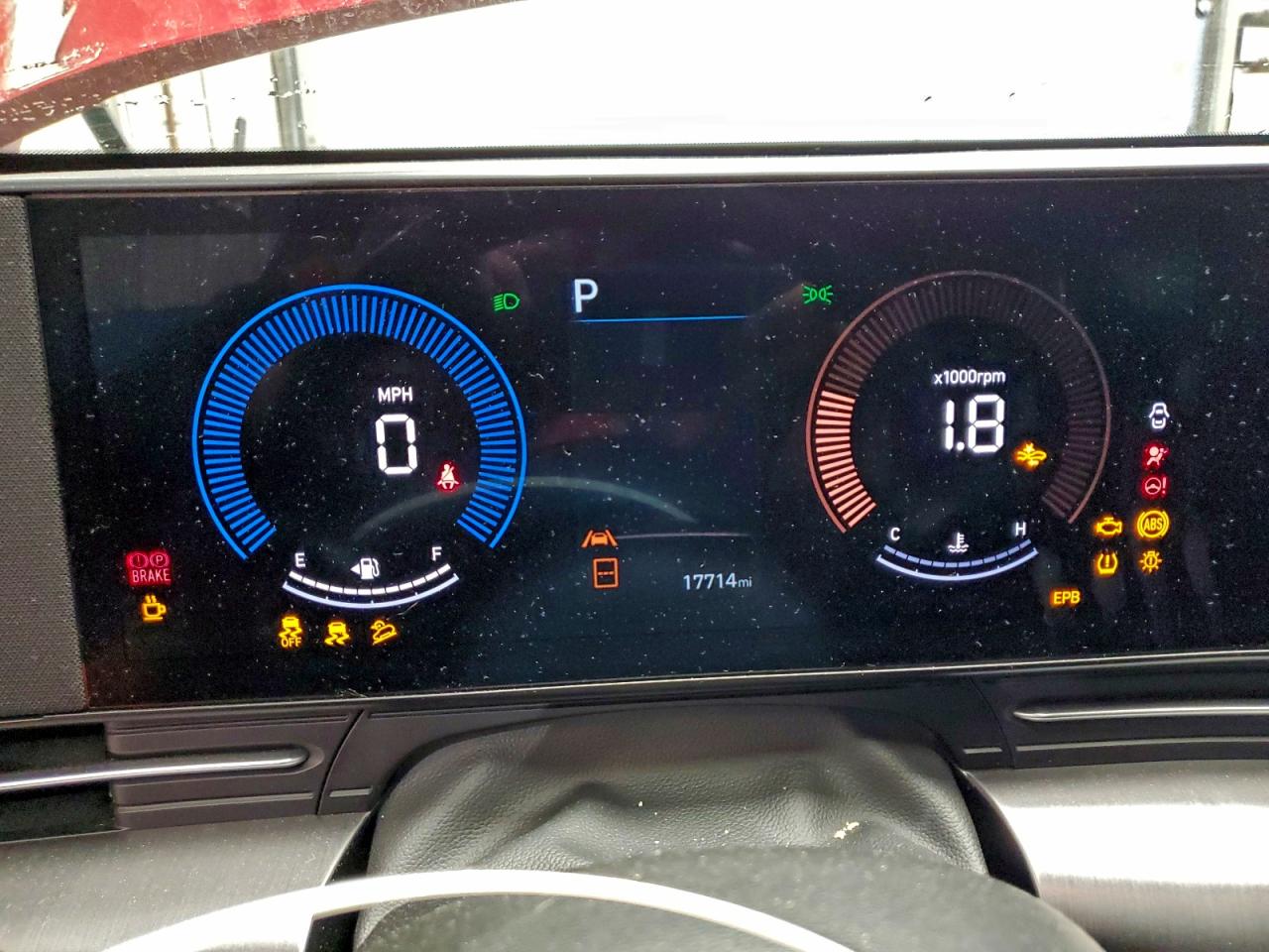 2025 HYUNDAI KONA SEL photo 9
