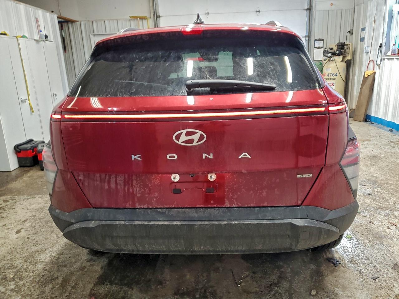 2025 HYUNDAI KONA SEL photo 6