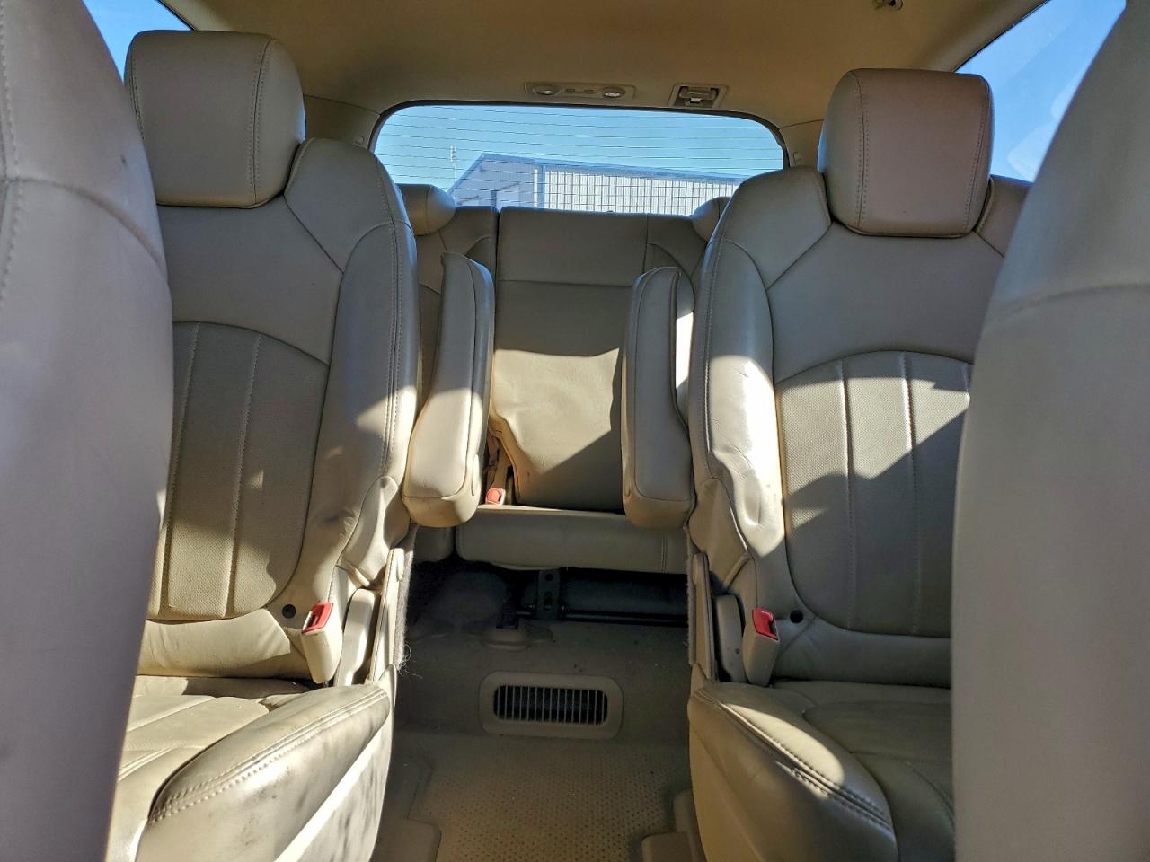2008 BUICK ENCLAVE CXL photo 10