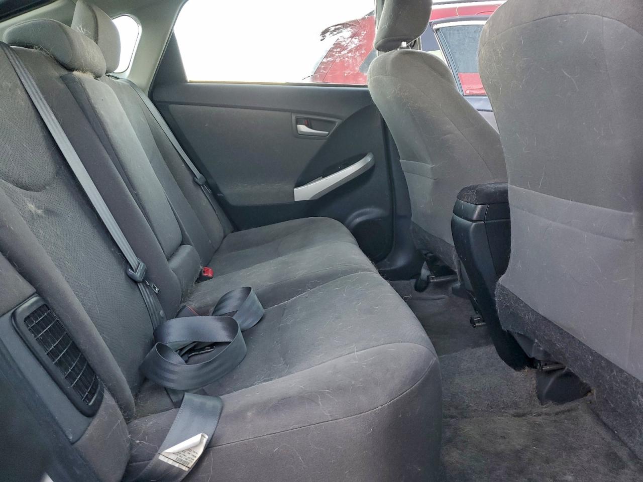 2015 TOYOTA PRIUS photo 10