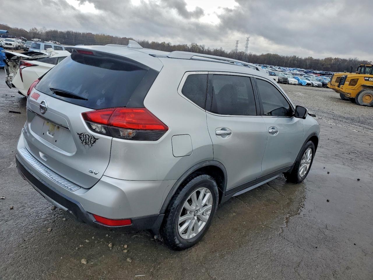 2017 NISSAN ROGUE S photo 3