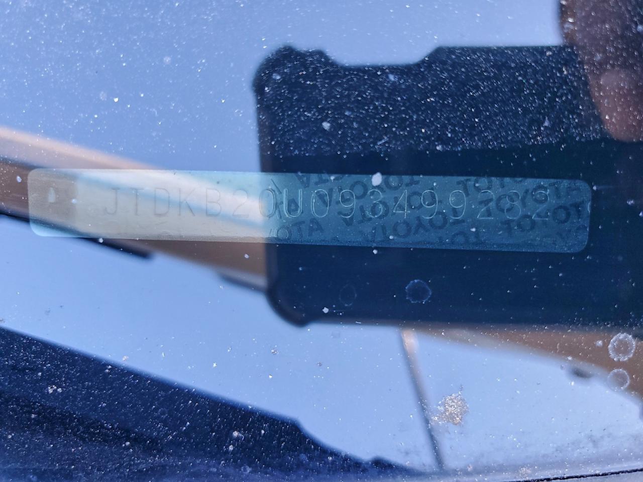 2009 TOYOTA PRIUS photo 12