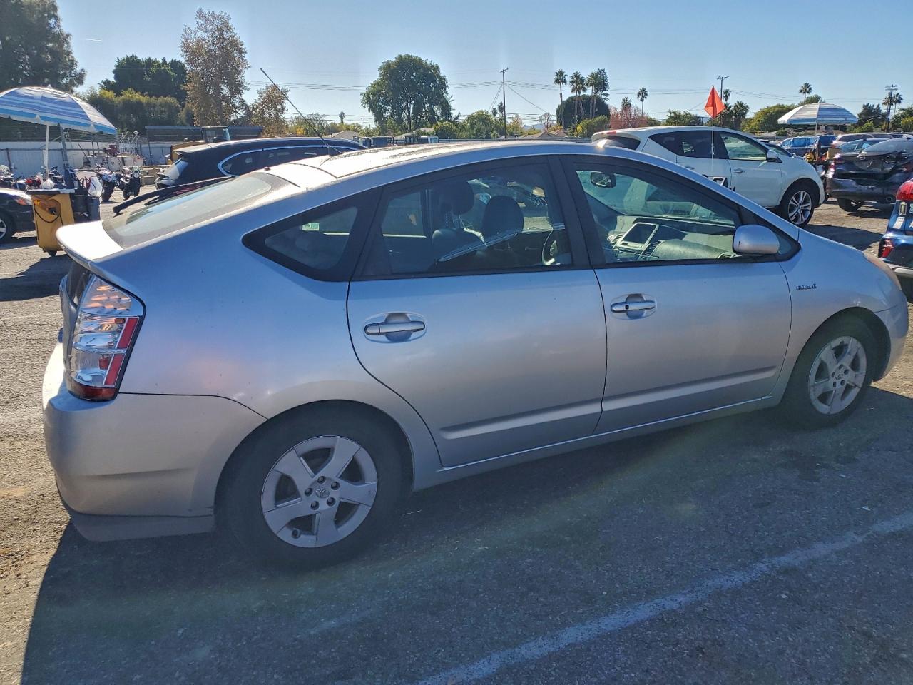2009 TOYOTA PRIUS photo 3