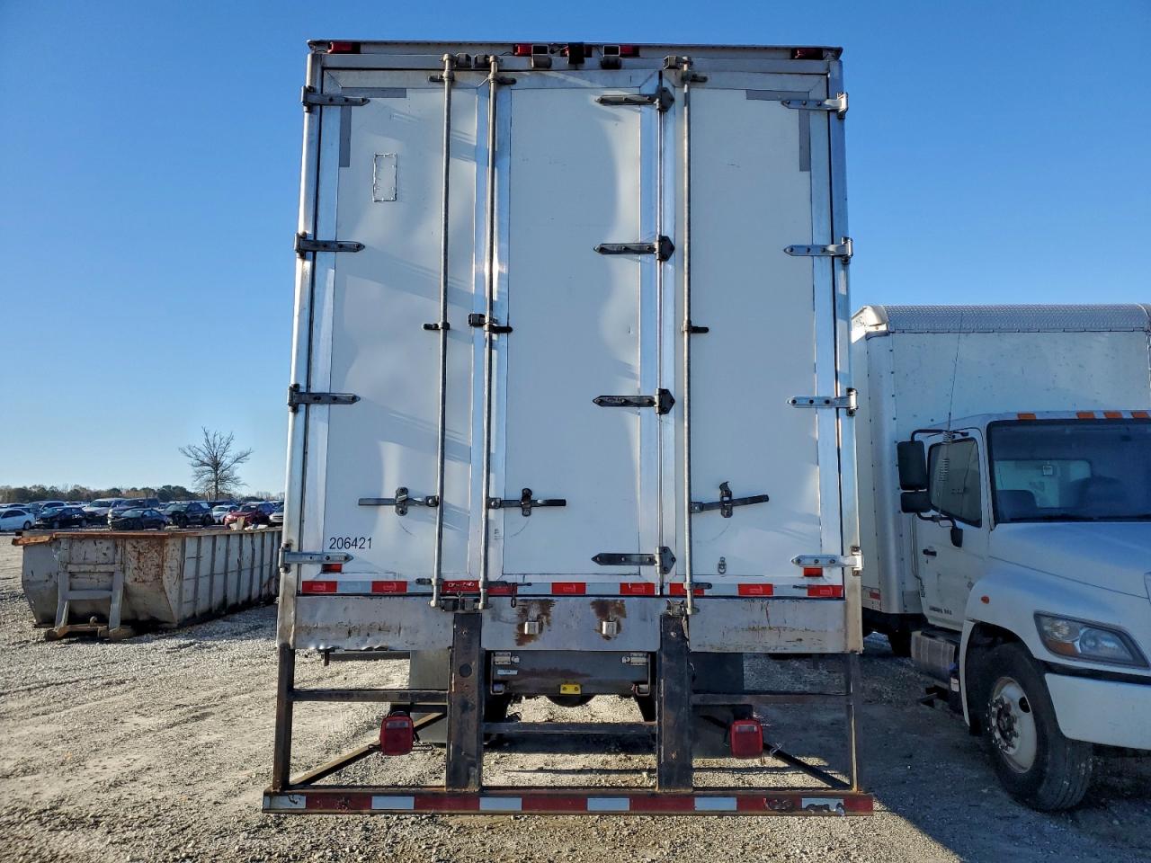 2019 HINO 258/268 REFRIGERATED BOX TRUCK photo 11