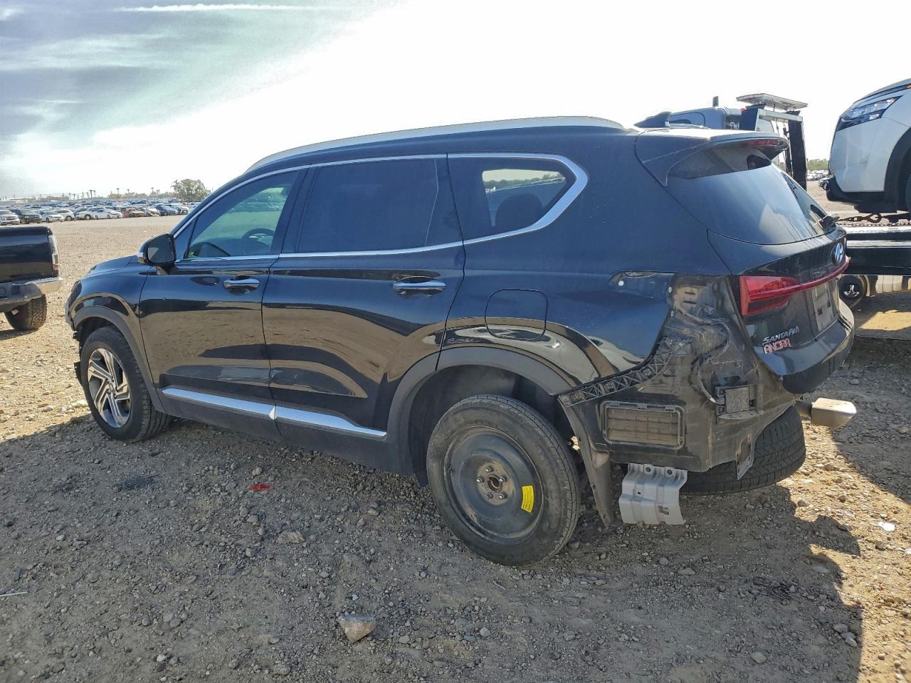 2022 HYUNDAI SANTA FE SEL photo 2