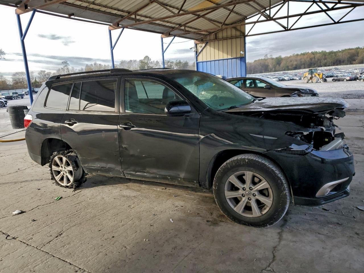 2013 TOYOTA HIGHLANDER BASE photo 4