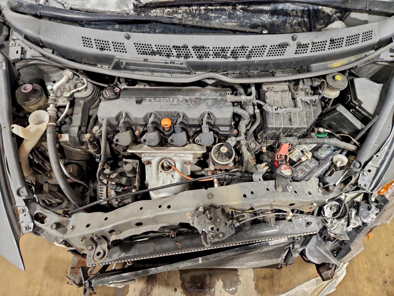 2010 HONDA CIVIC LX photo 11