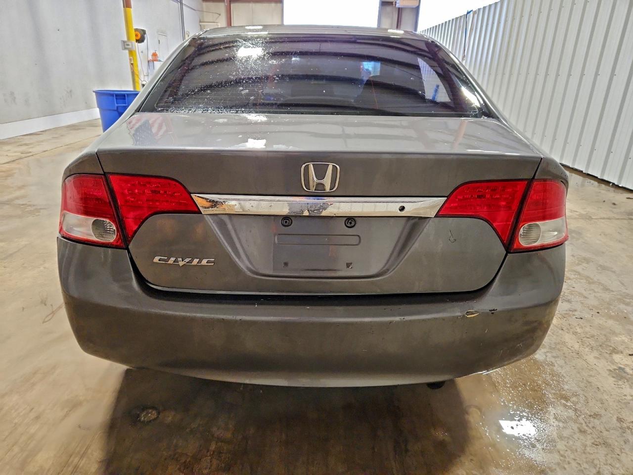 2010 HONDA CIVIC LX photo 6