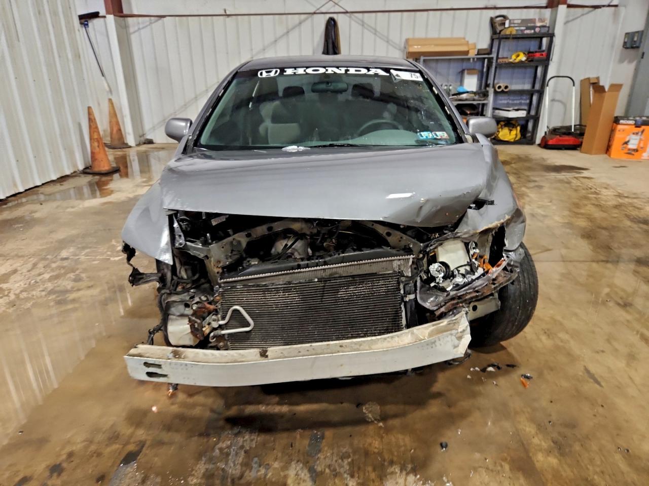 2010 HONDA CIVIC LX photo 5