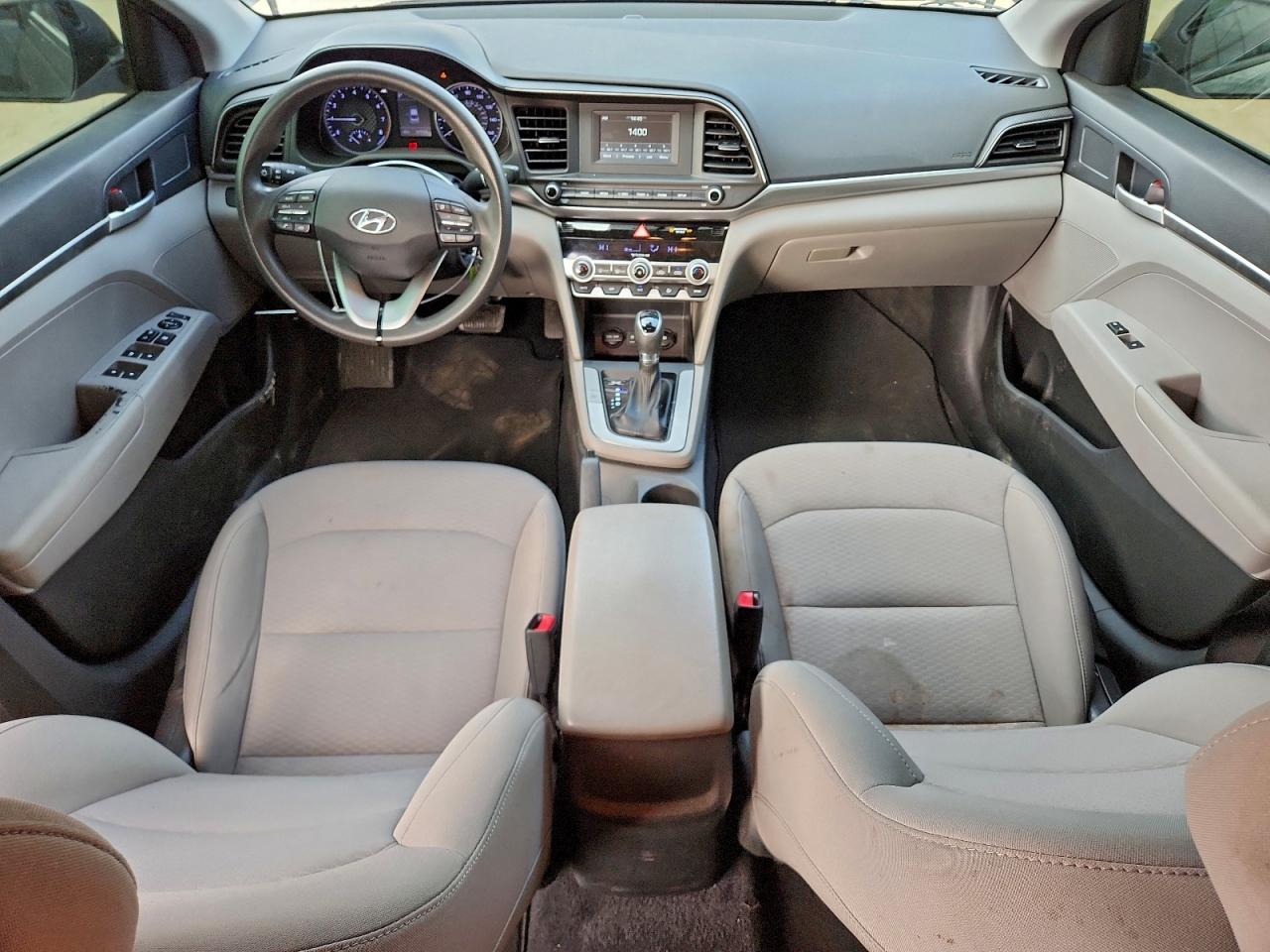 2020 HYUNDAI ELANTRA SE photo 15
