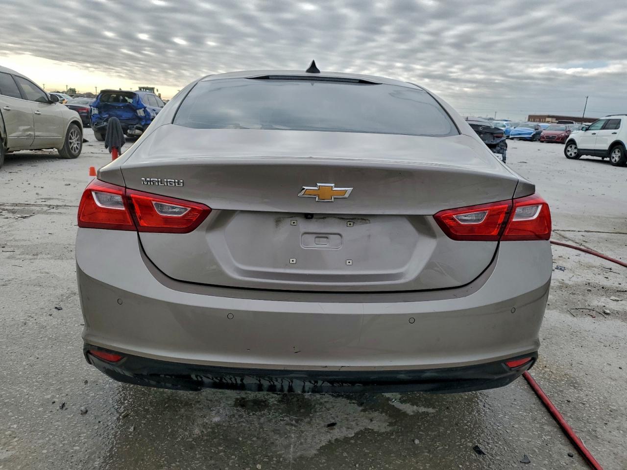 2024 CHEVROLET MALIBU LS photo 6