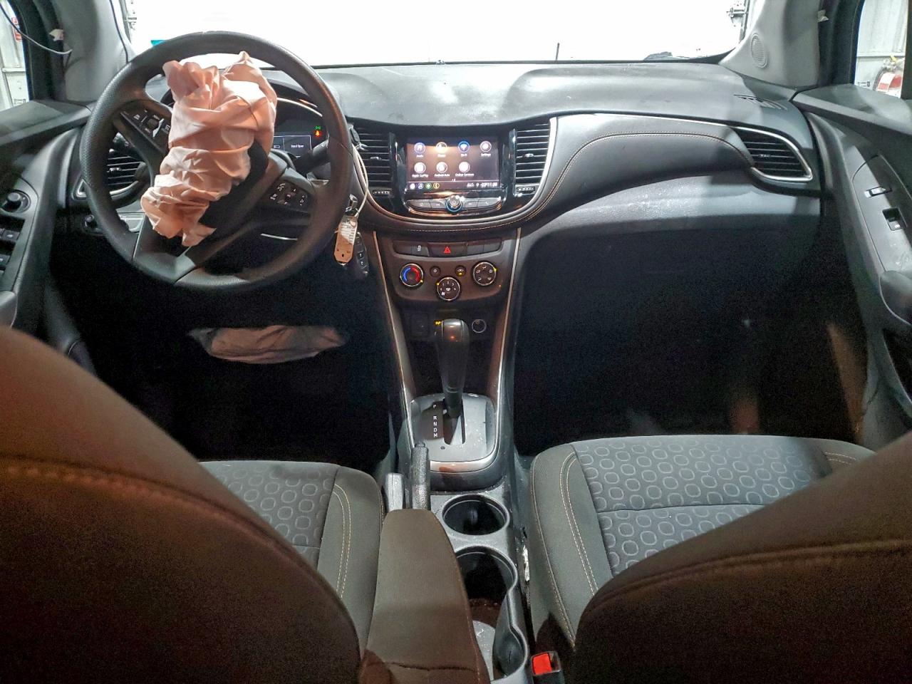 2020 CHEVROLET TRAX LS photo 8