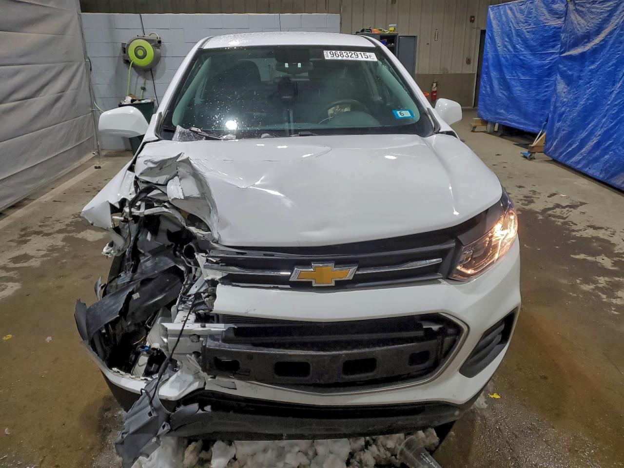 2020 CHEVROLET TRAX LS photo 5