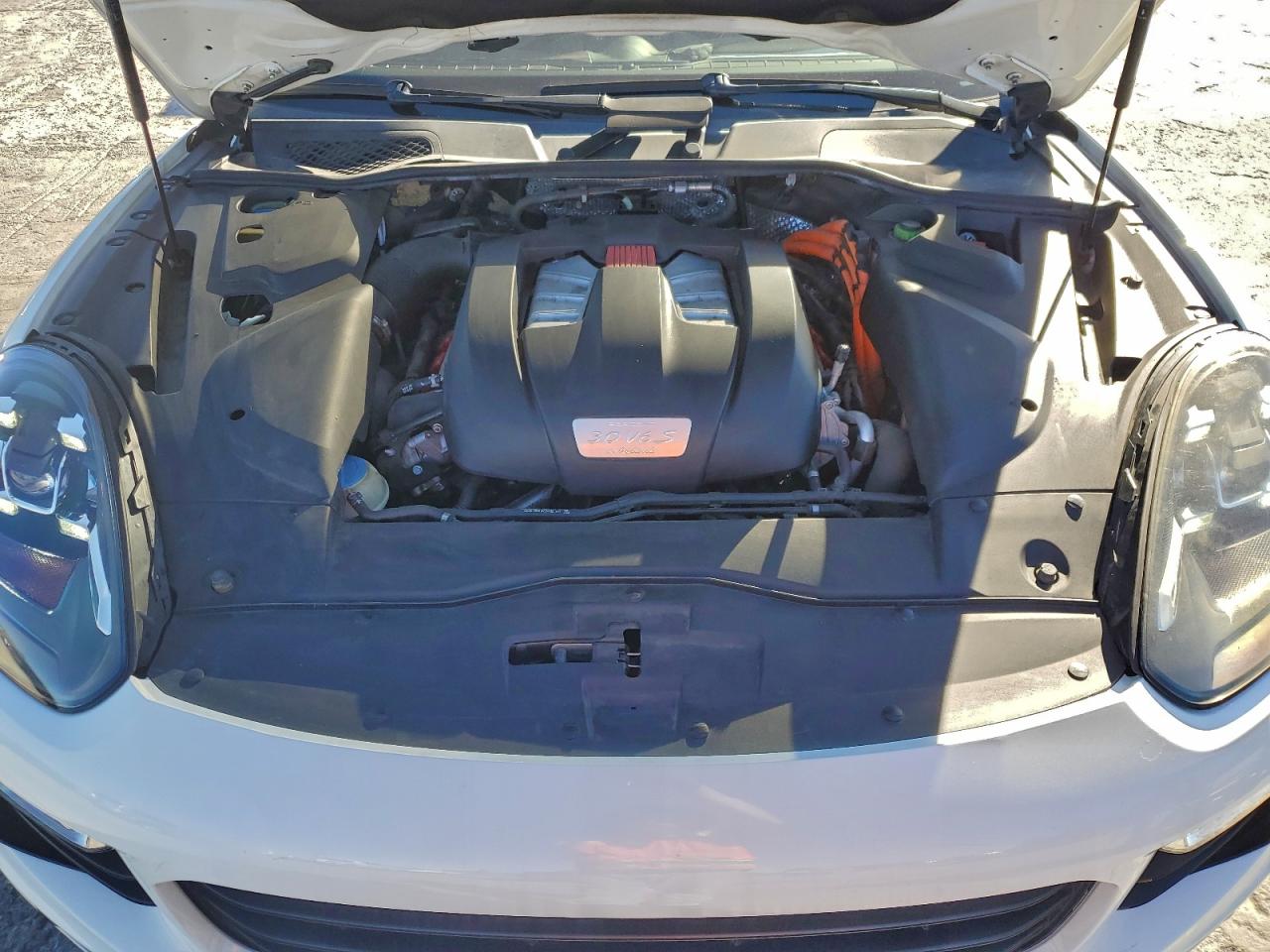 2017 PORSCHE CAYENNE SE HYBRID PLATINUM photo 11