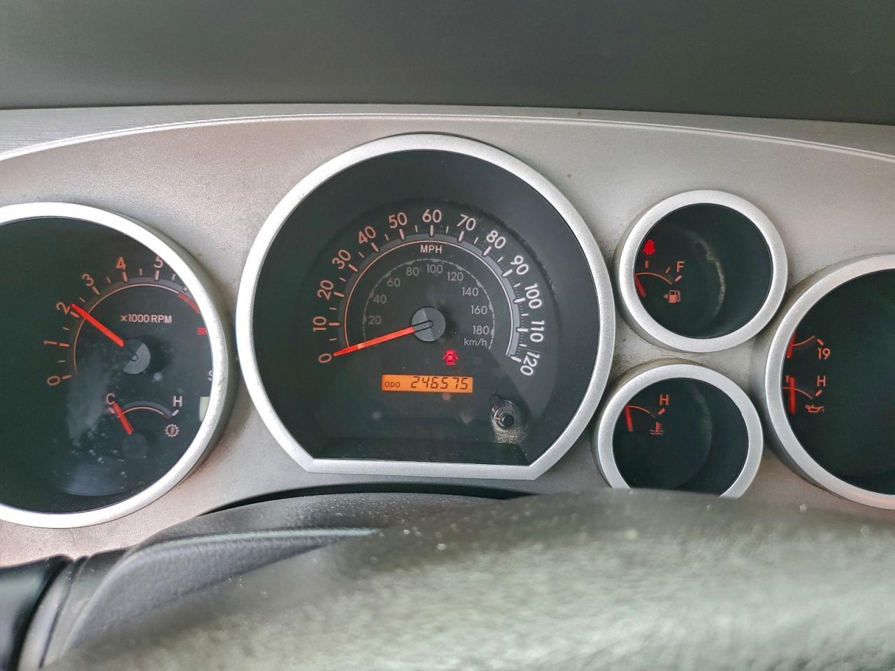 2008 TOYOTA SEQUOIA SR5 photo 9