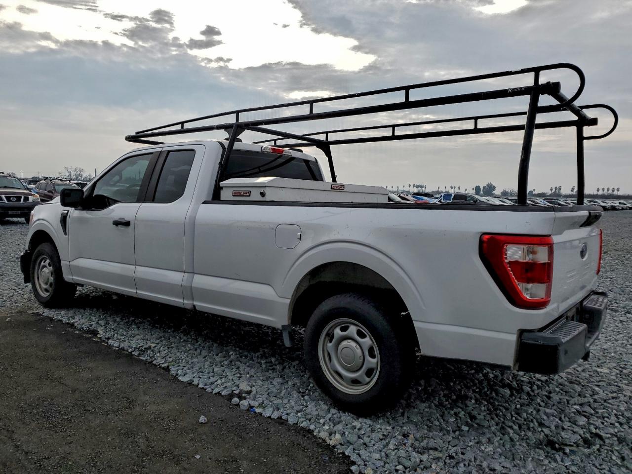 2022 FORD F150 SUPER CAB photo 2