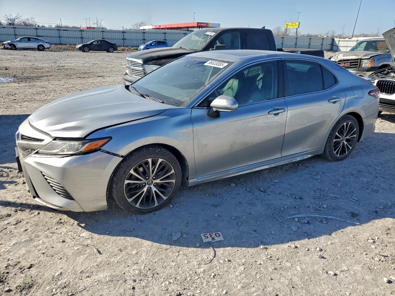 2018 TOYOTA CAMRY