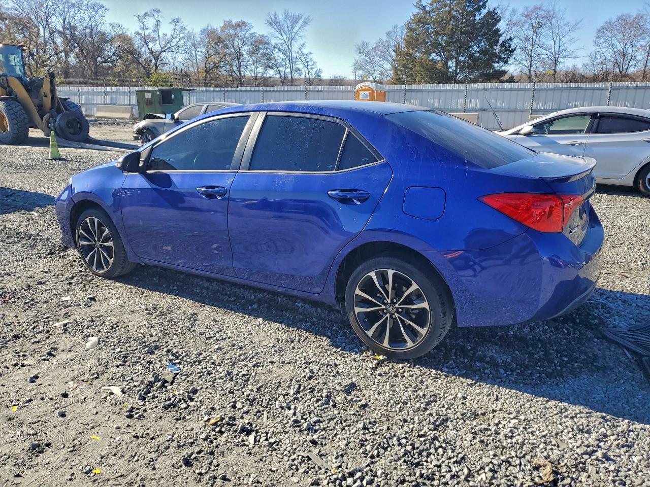 2019 TOYOTA COROLLA L photo 2